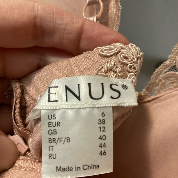 Venus dusty pink mini dress - Picture 3 of 4